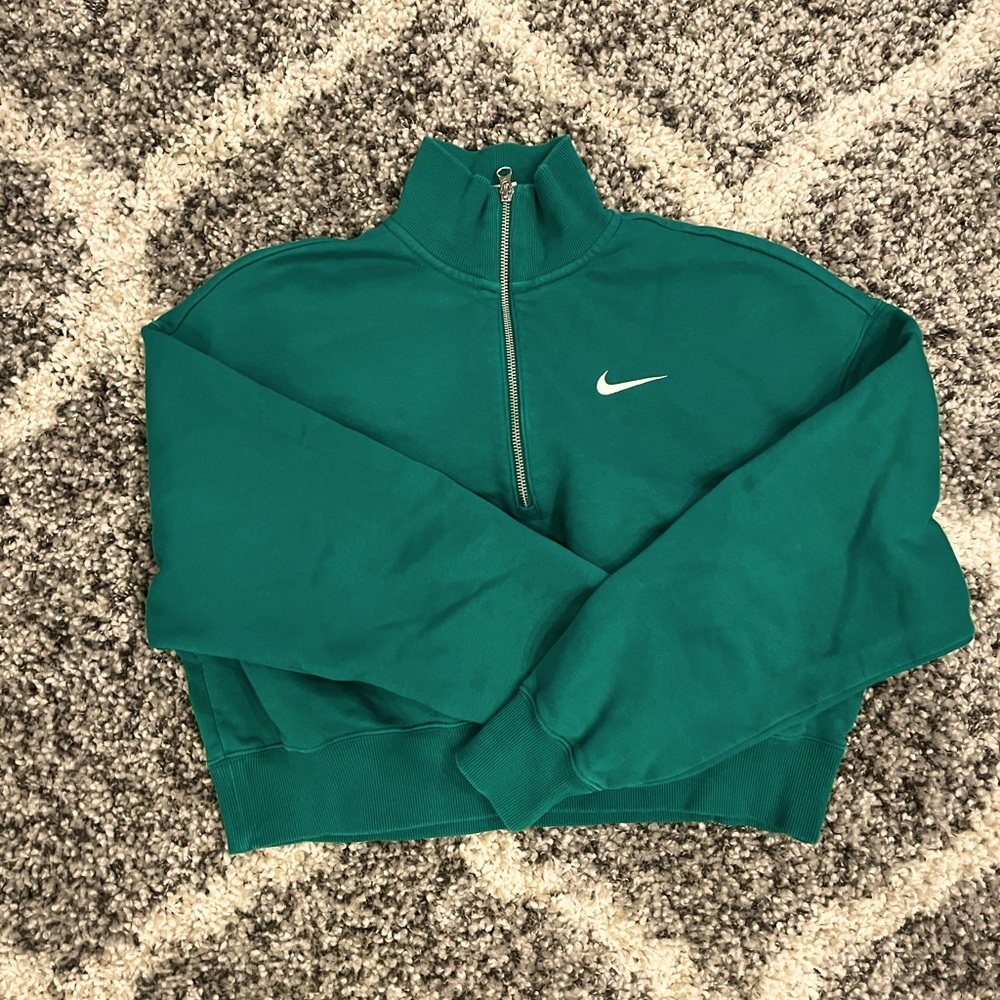 Kelly green Nike cropped half zip sweatshirt - no hood